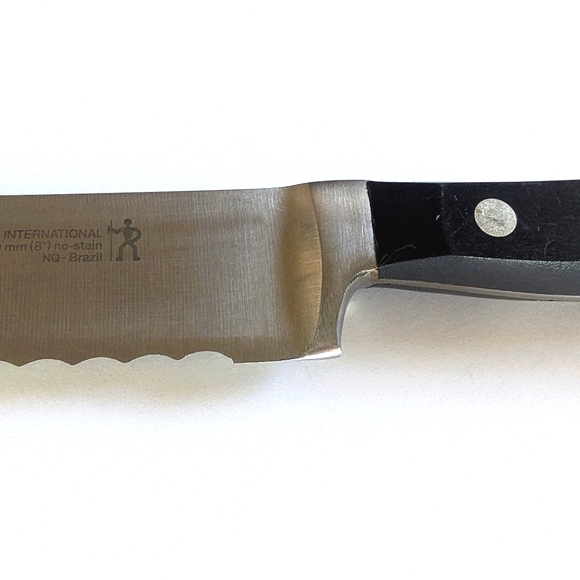 J.A. Henckels International Classic 8" Bread Knife 31163 200mm 🩶 $150 - Picture 13 of 14